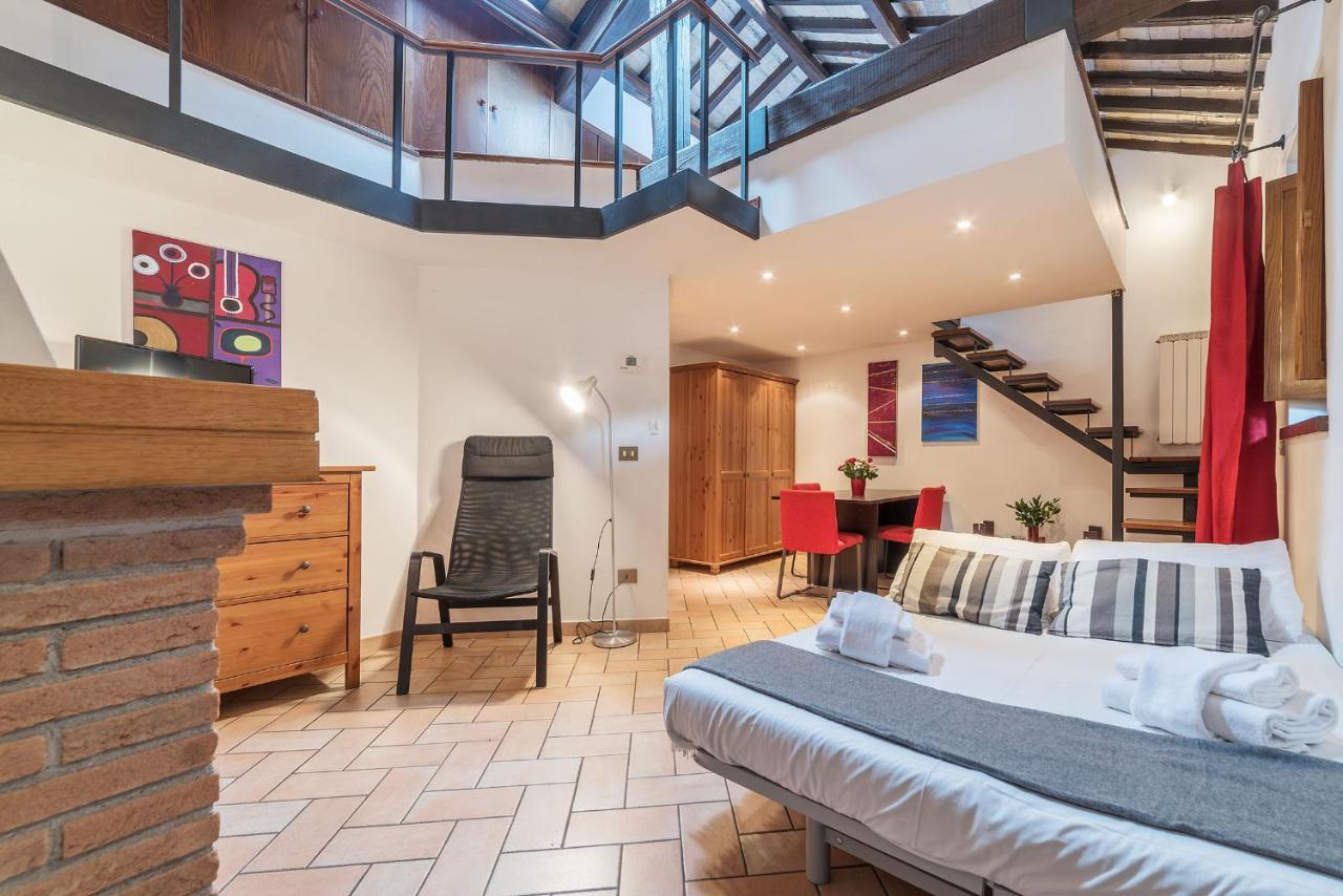 Amazing Studio In Campo De Fiori - Fromhometoروما المظهر الخارجي الصورة