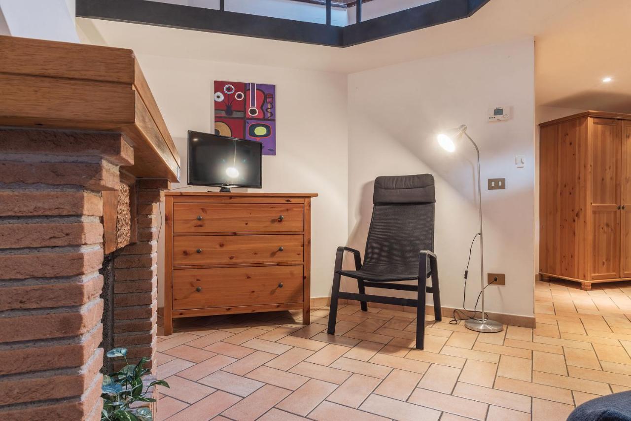 Amazing Studio In Campo De Fiori - Fromhometoروما المظهر الخارجي الصورة