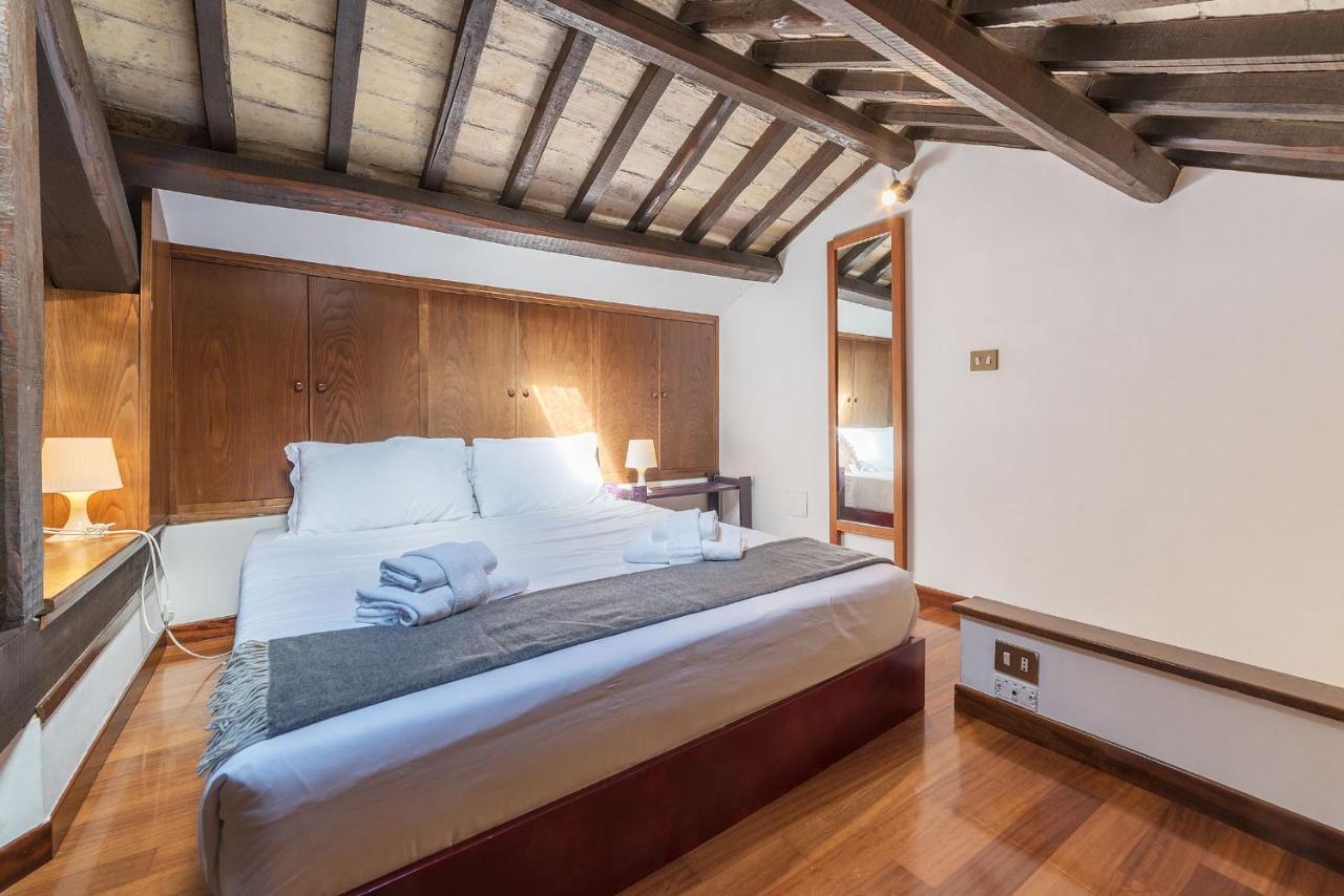 Amazing Studio In Campo De Fiori - Fromhometoروما المظهر الخارجي الصورة