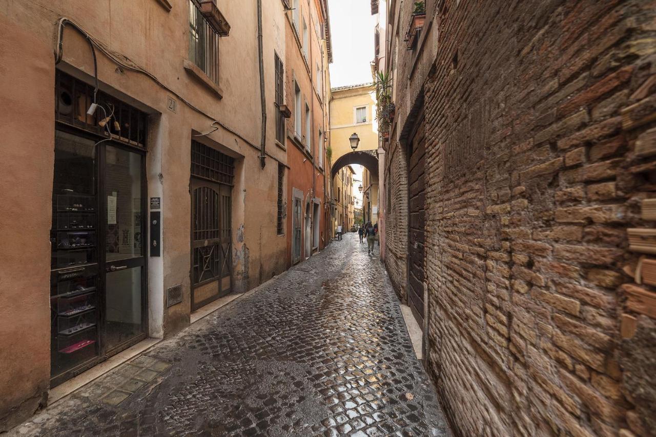 Amazing Studio In Campo De Fiori - Fromhometoروما المظهر الخارجي الصورة