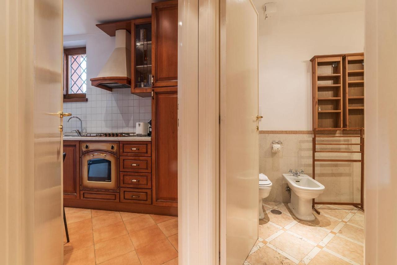 Amazing Studio In Campo De Fiori - Fromhometoروما المظهر الخارجي الصورة