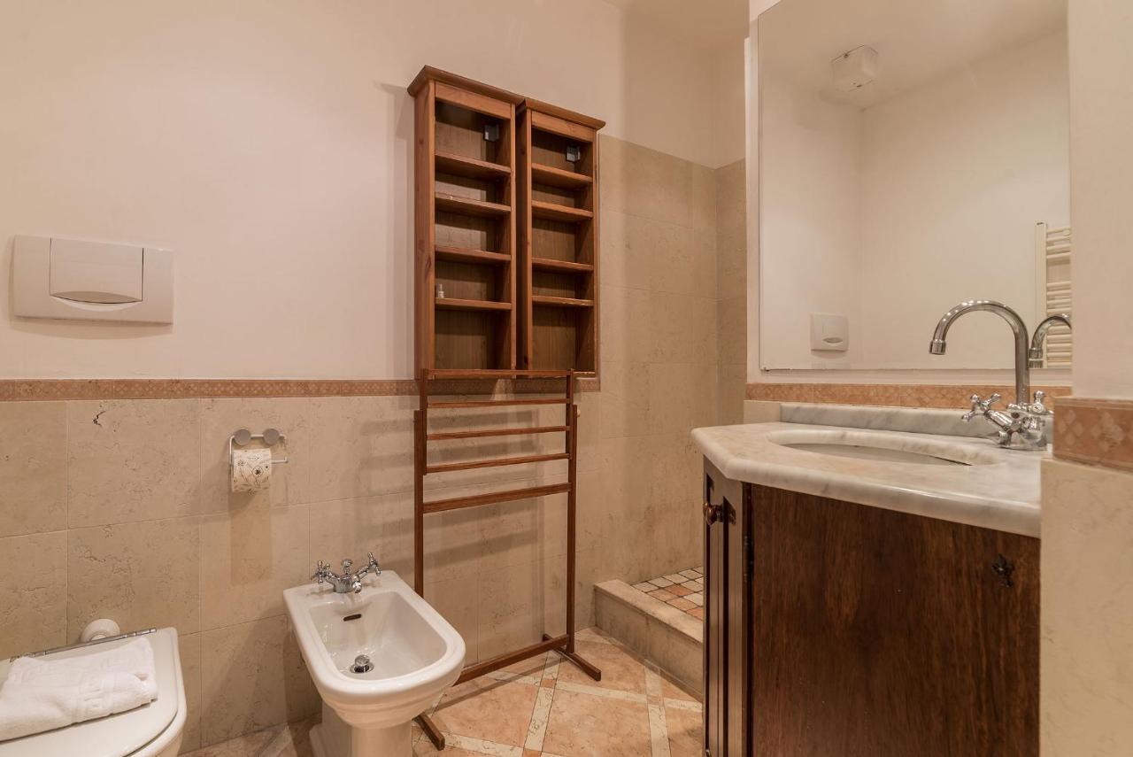 Amazing Studio In Campo De Fiori - Fromhometoروما المظهر الخارجي الصورة